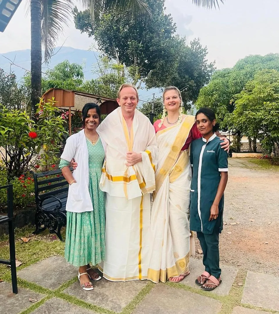 Ayurgem Ayurveda Yoga And Wellness Retreat Munnar Hotel Anaviratty Resort