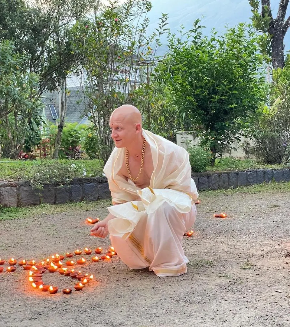 Ayurgem Ayurveda Yoga And Wellness Retreat Munnar Hotel Anaviratty Resort